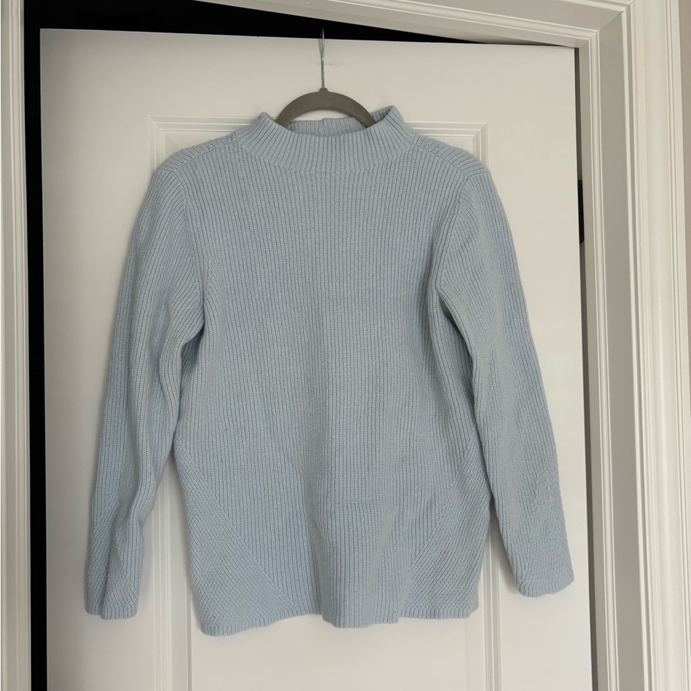 Lands End women’s light blue mock turtleneck sweater size medium